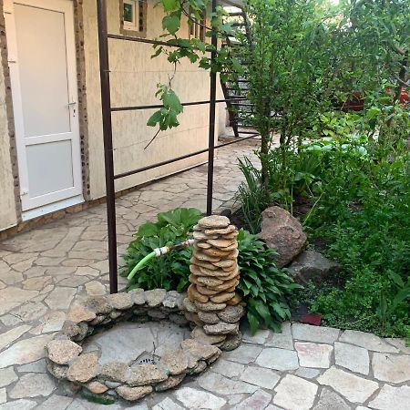 Guest House Dacha Nova Dofinivka Экстерьер фото